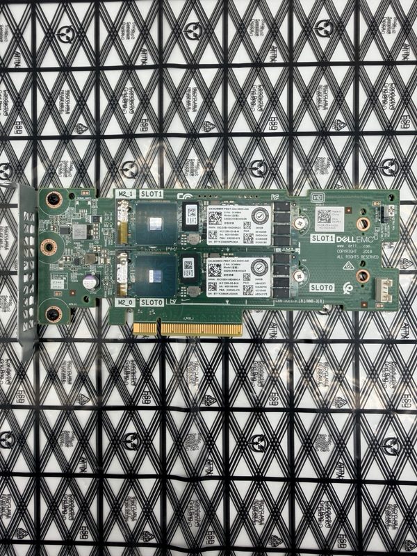 SSD-накопитель Dell 7HYY4