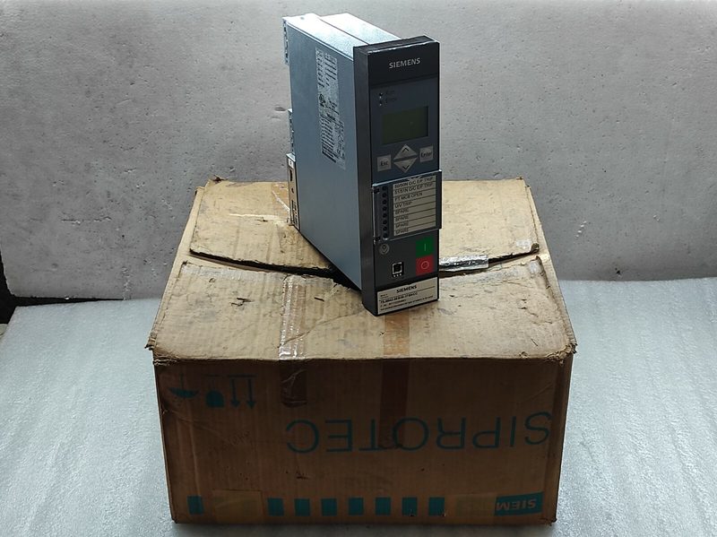 Реле защиты Siemens 7SJ8042-5EB20-1FB0/CC