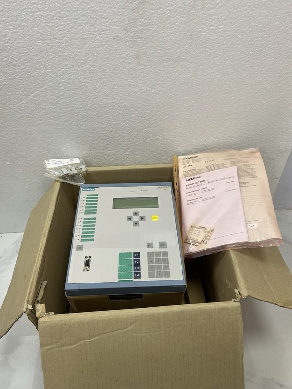 Реле защиты Siemens 7VK6111-4AB22-4YC0/EE