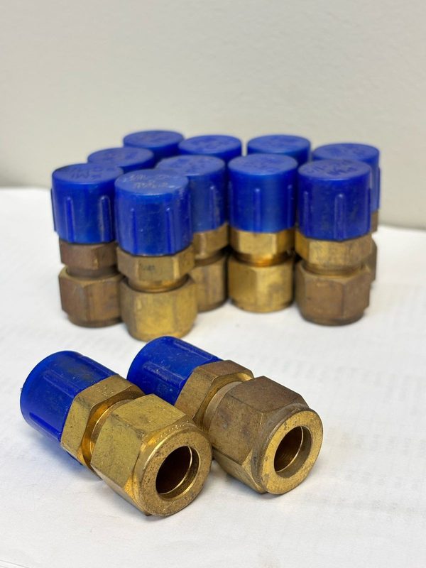 Фитинг Parker 8-8-FBZ-B