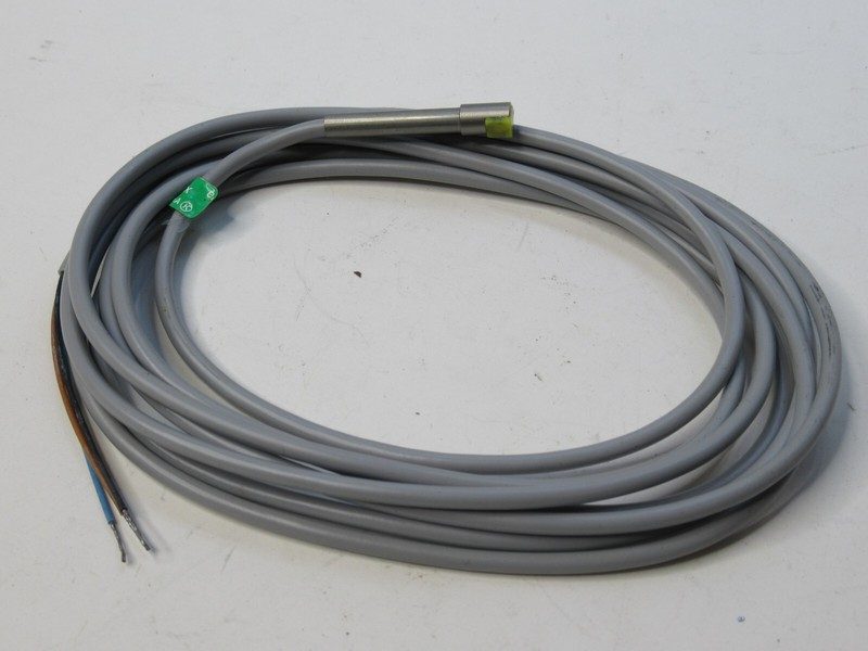 Датчик приближения Turck 8-HS540-AN6X