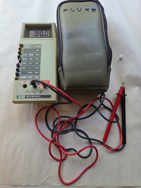 Мультиметр Fluke 8021B