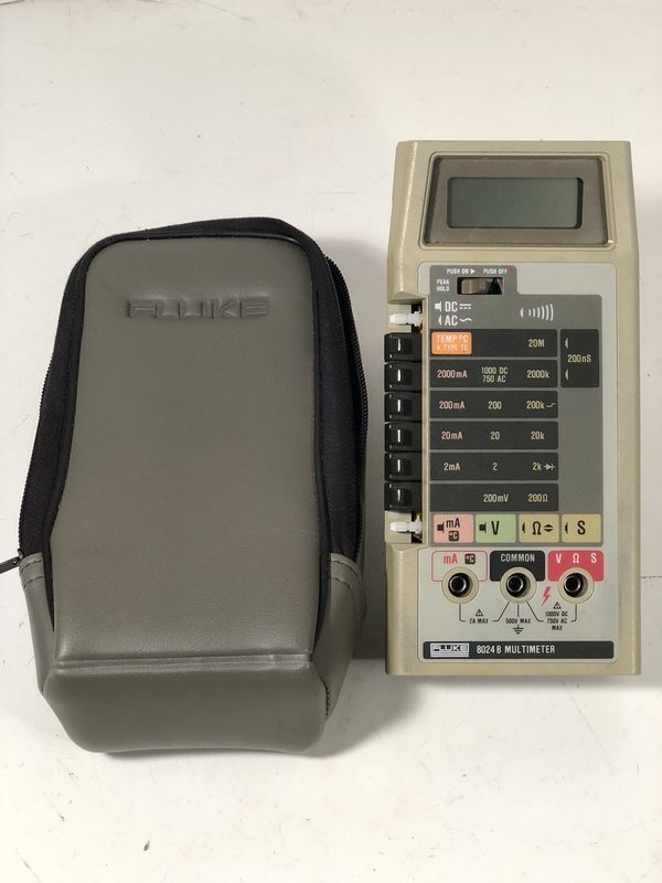 Мультиметр Fluke 8024B