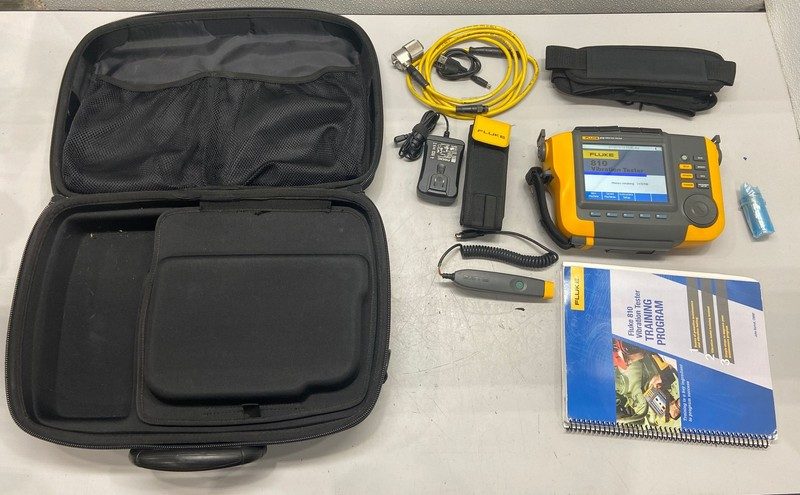 Анализатор Fluke 810