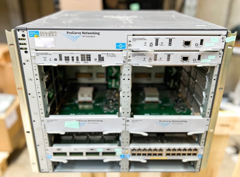 Коммутатор HPE 8212ZL