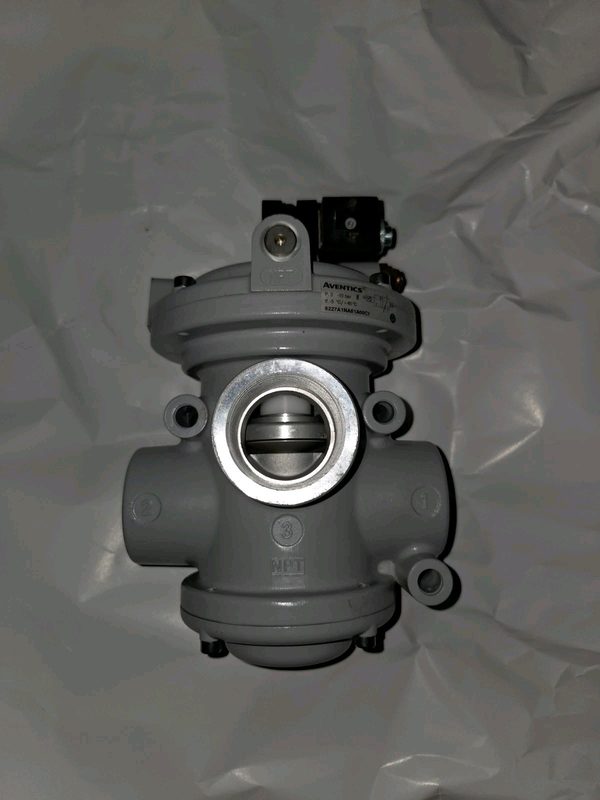 Электромагнитный клапан Aventics 8227A1NA81A00C7