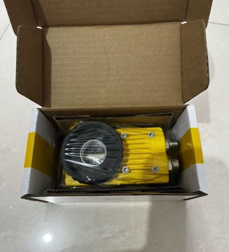 Камера машинного зрения 825-10480-1R