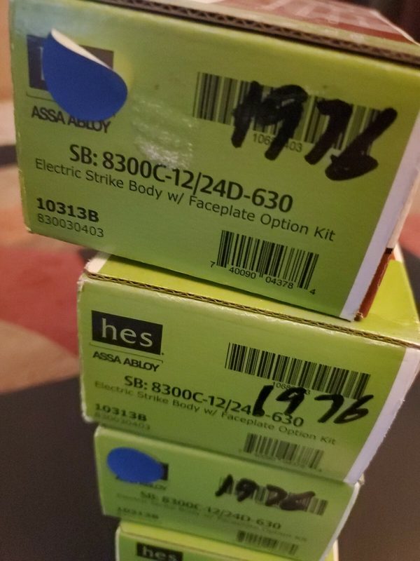 Оборудование видеонаблюдения 8300C-12/24D-630