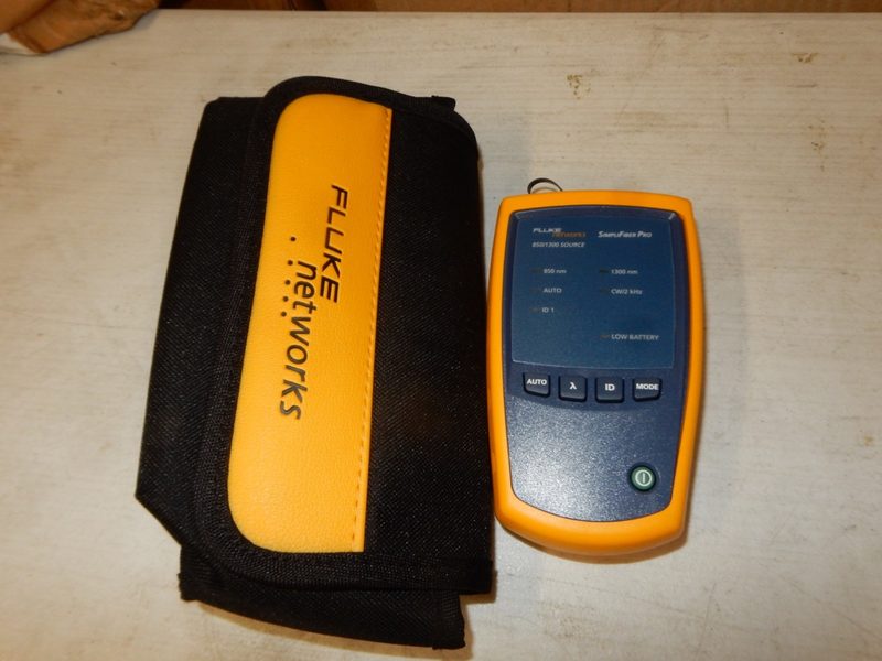 Тестер Fluke 850