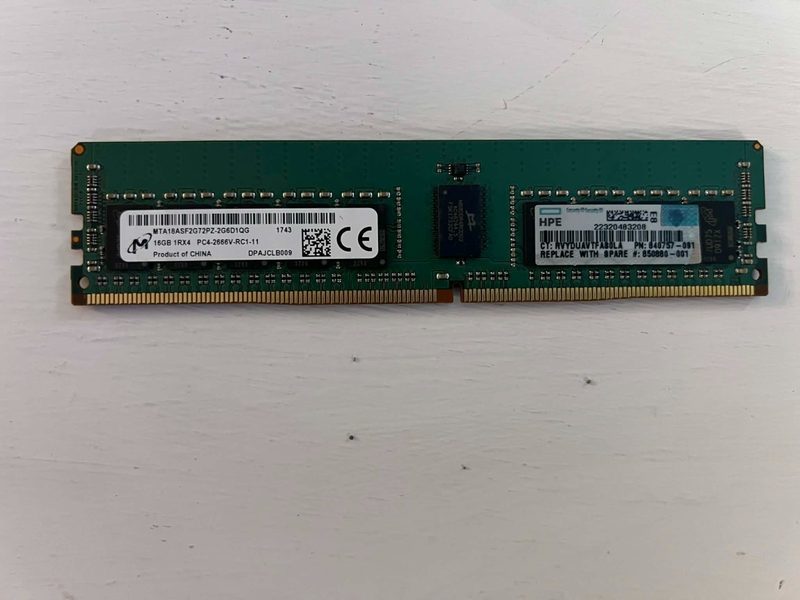 Модуль памяти HPE 850880-001