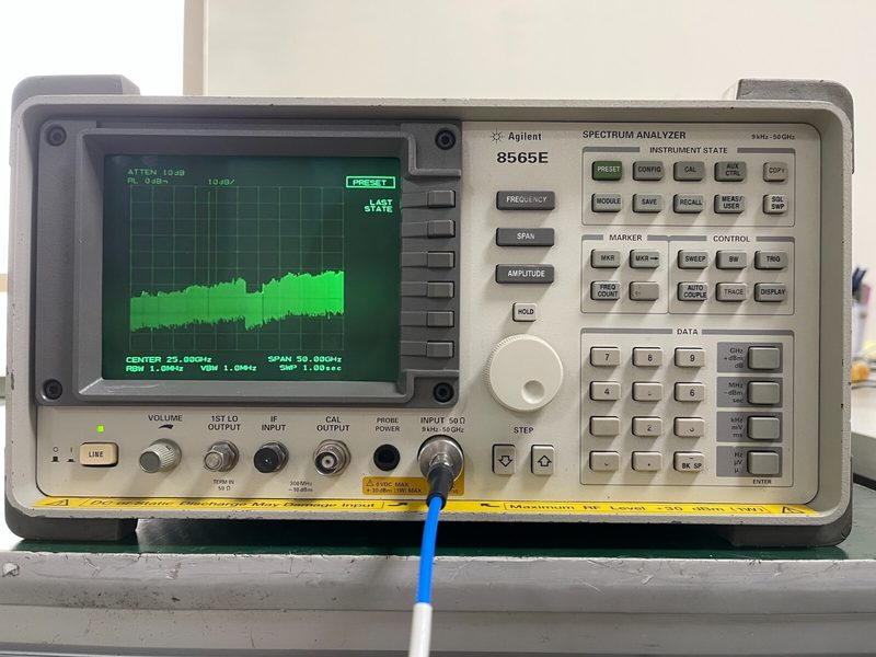 Анализатор спектра Keysight 8565E
