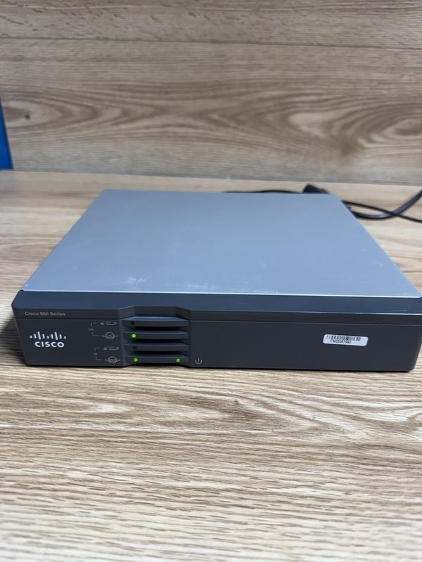 Маршрутизатор Cisco 860VAE-K9