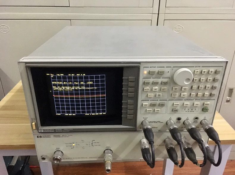 Анализатор цепей Keysight 8753C