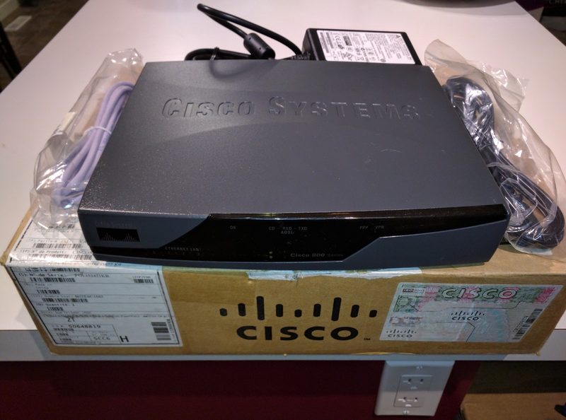 Маршрутизатор Cisco 877-K9