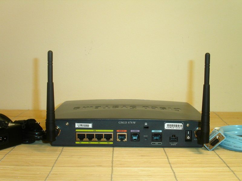 Маршрутизатор Cisco 878W-G-E-K9