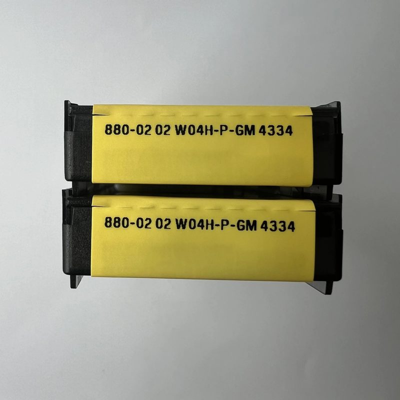 Режущий инструмент Sandvik 880-0202W04H-P-GM