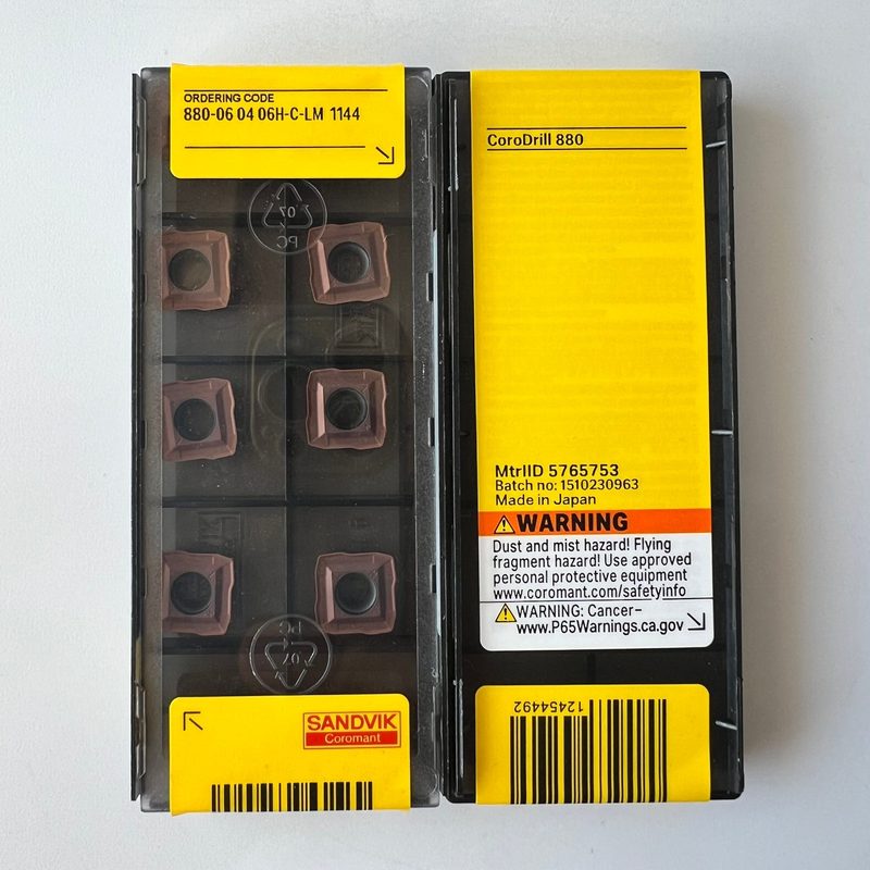 Режущий инструмент Sandvik 880-060406H-C-LM
