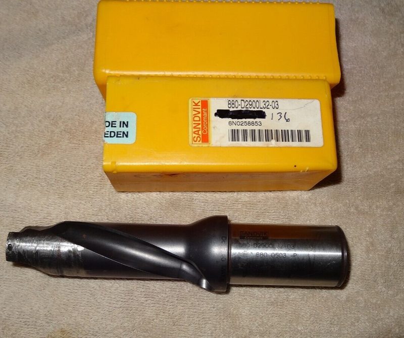 Режущий инструмент Sandvik 880-D2900L32-03