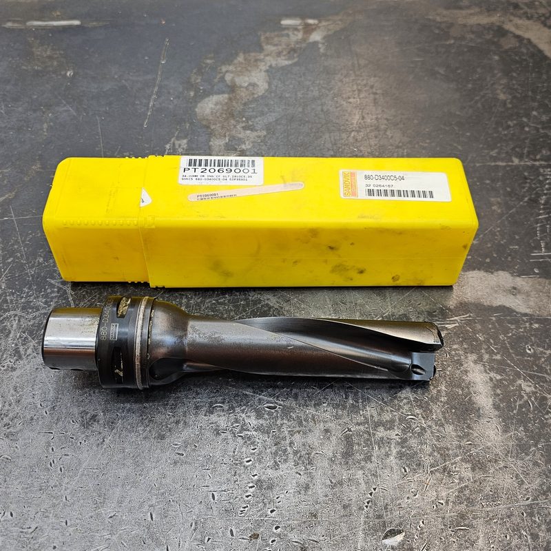 Режущий инструмент Sandvik 880-D3400C5-04