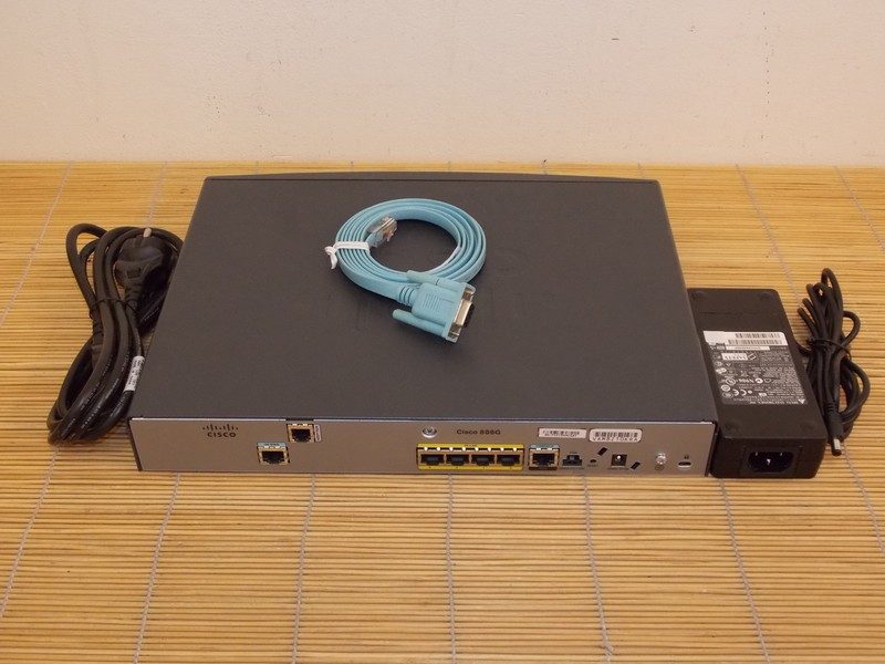 Маршрутизатор Cisco 886G-K9