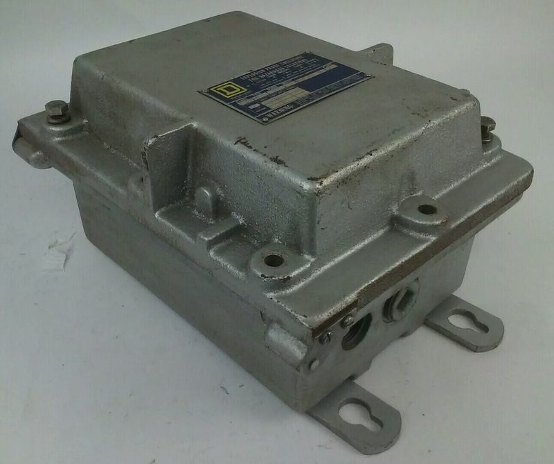 Монтажный шкаф 8903-SMR4