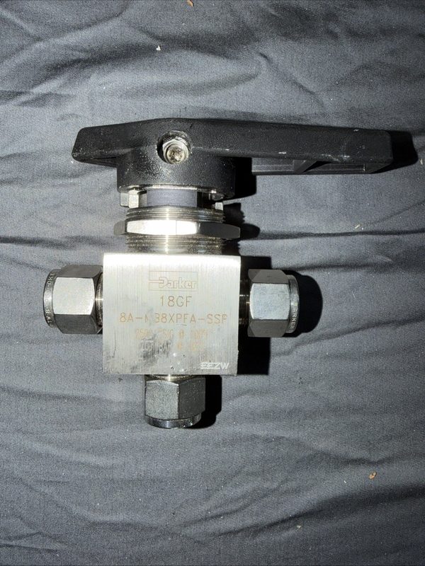 Клапан Parker 8A-MB8XPFA-SSP