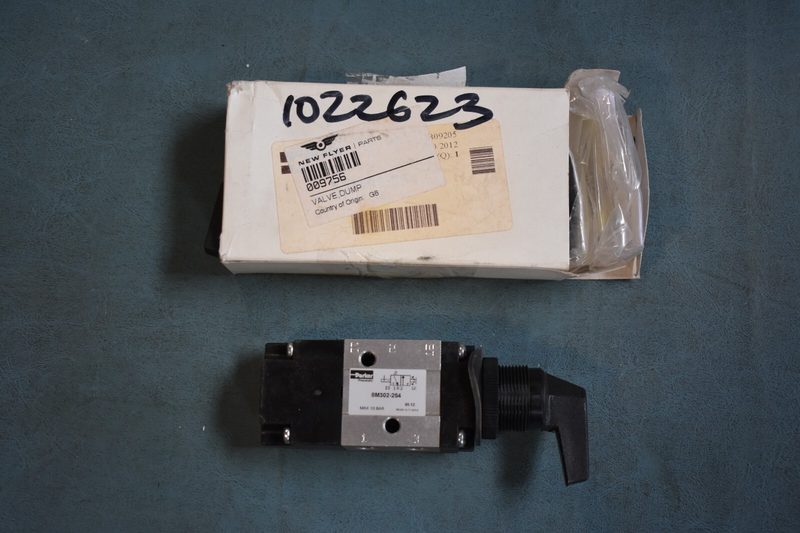 Электромагнитный клапан Parker 8M302-254