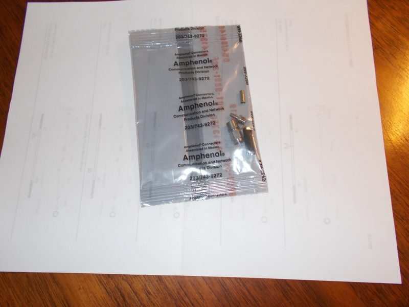 Разъём Amphenol 901-9601-3SF