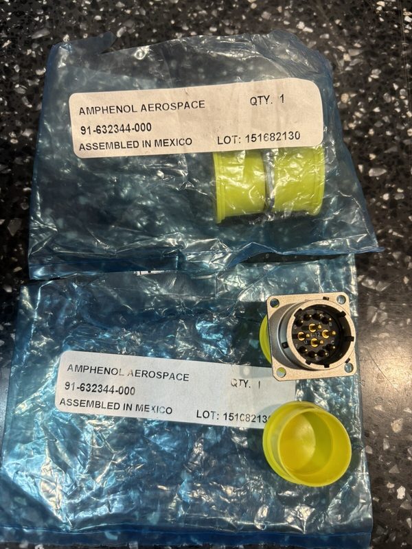 Разъём Amphenol 91-632344-000