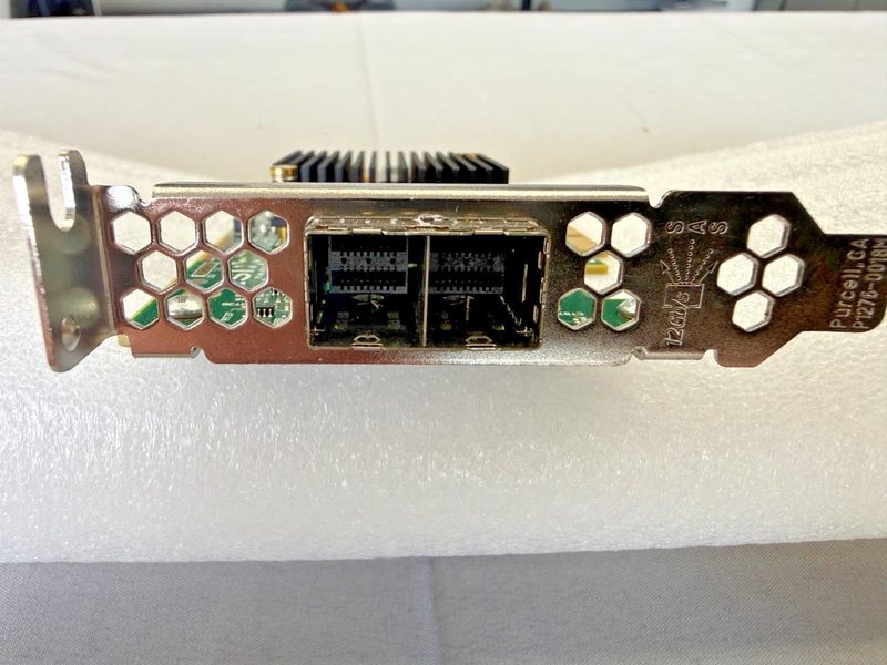 Контроллер Broadcom 9300-8E