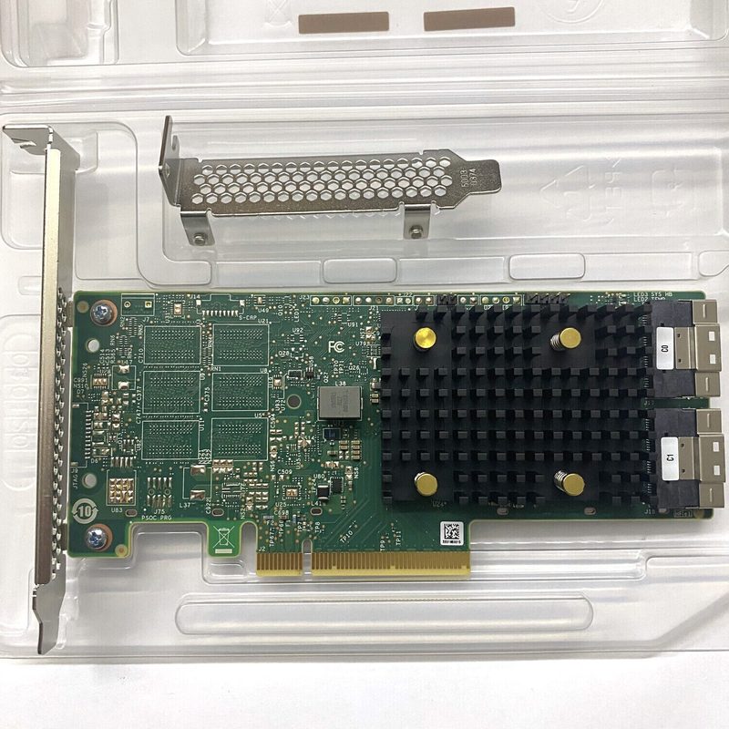 SSD-накопитель Broadcom 9500-16I