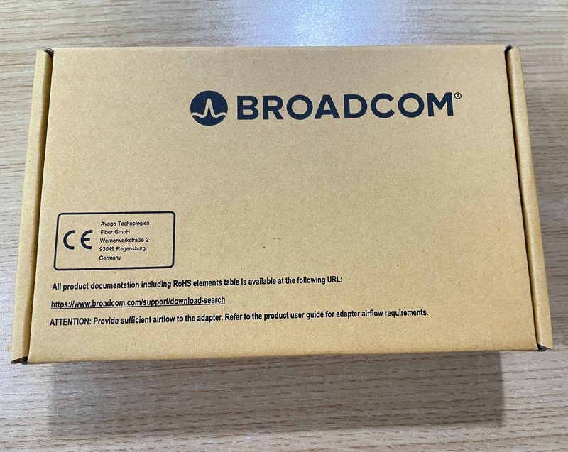 Контроллер Broadcom 9500-8I
