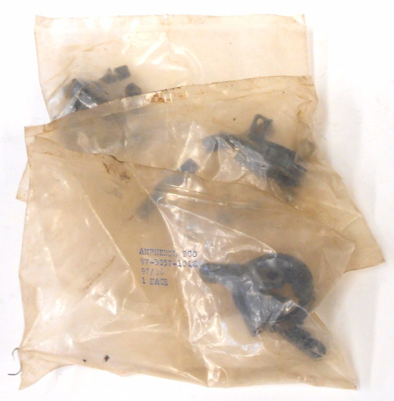 Разъём Amphenol 97-3057-1012