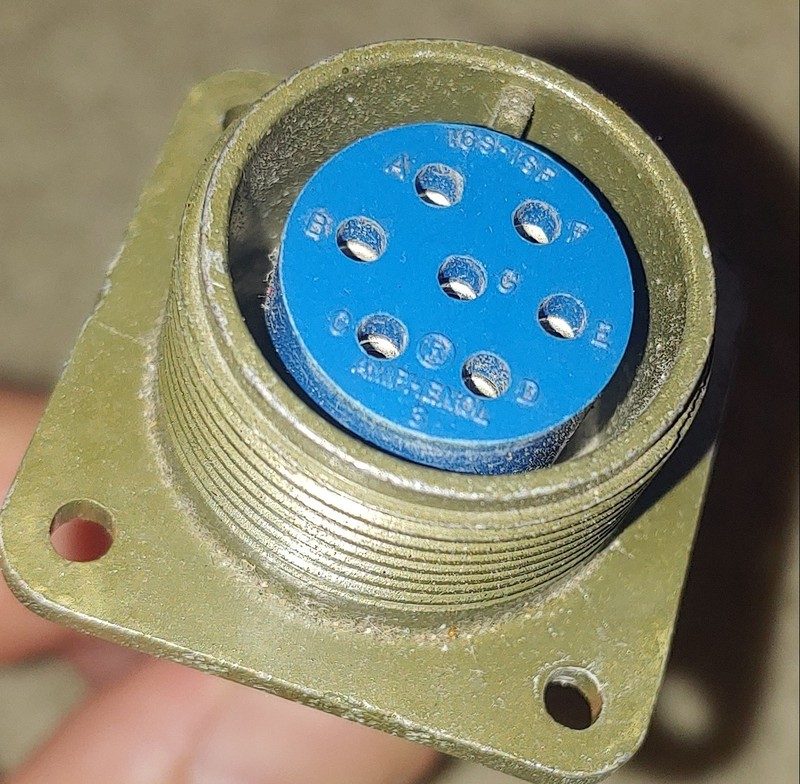 Разъём Amphenol 97-3102A20-15S