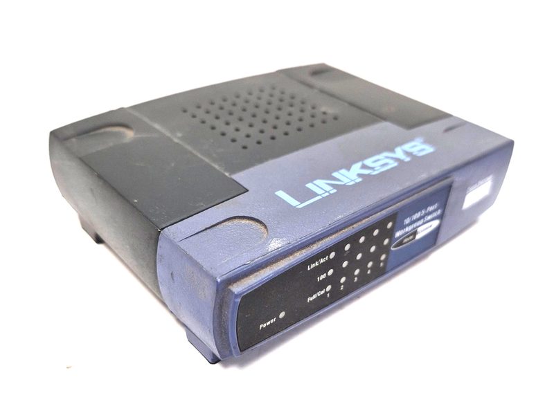 Коммутатор Linksys 9VDC/800MA-POWER