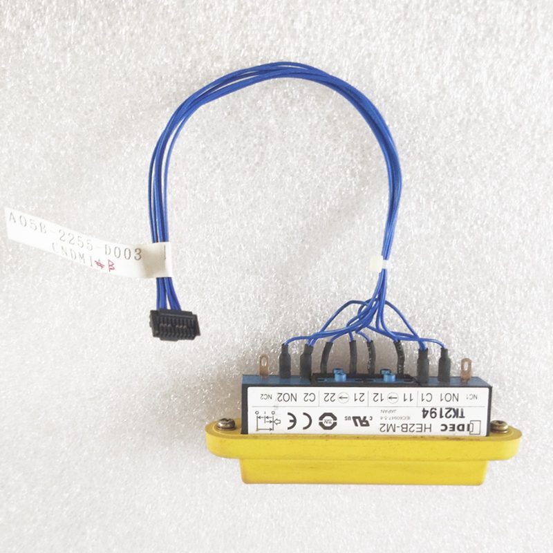 Робот FANUC A05B-2255-D003