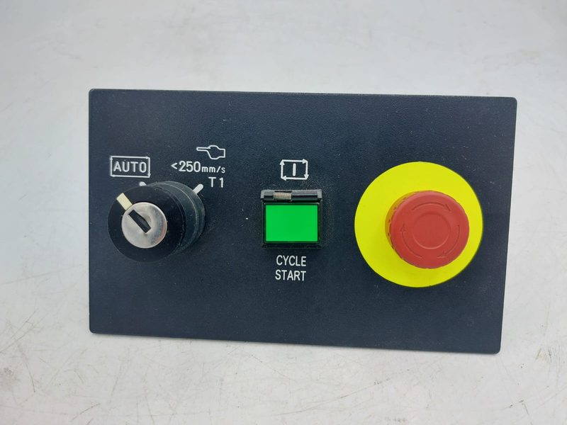 Панель оператора FANUC A05B-2650-C003
