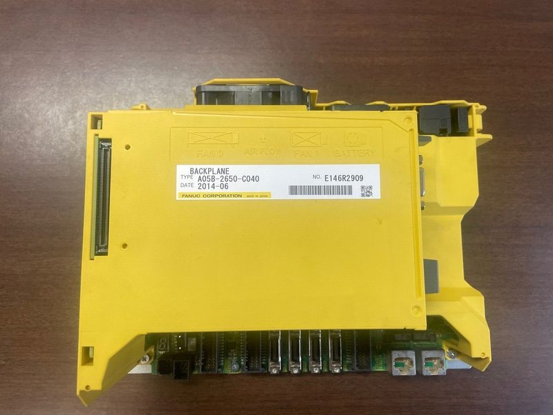 Робот FANUC A05B-2650-C040