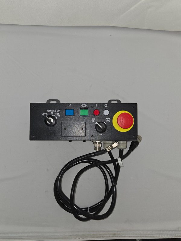 Робот FANUC A05B-2690-C400