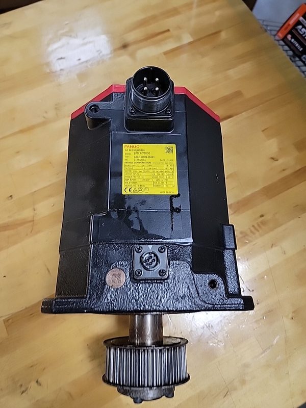 Серводвигатель FANUC A06B-0082-B403