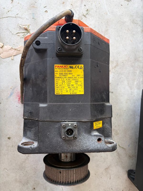 Серводвигатель FANUC A06B-0085-B503