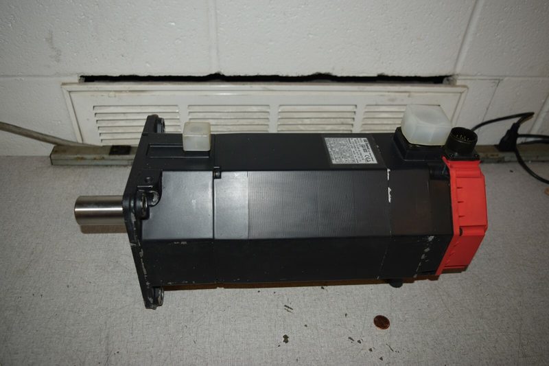 Серводвигатель FANUC A06B-0148-B175