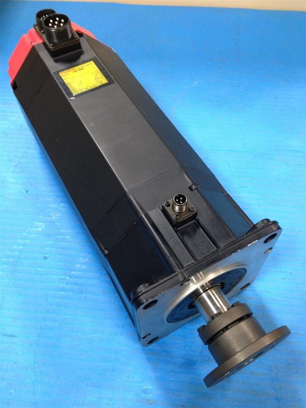 Серводвигатель FANUC A06B-0153-B175