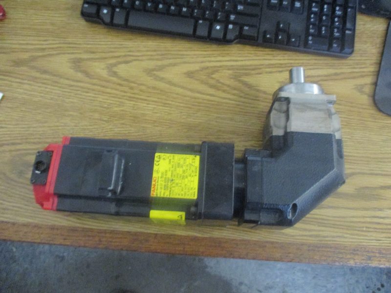 Серводвигатель FANUC A06B-0205-B705