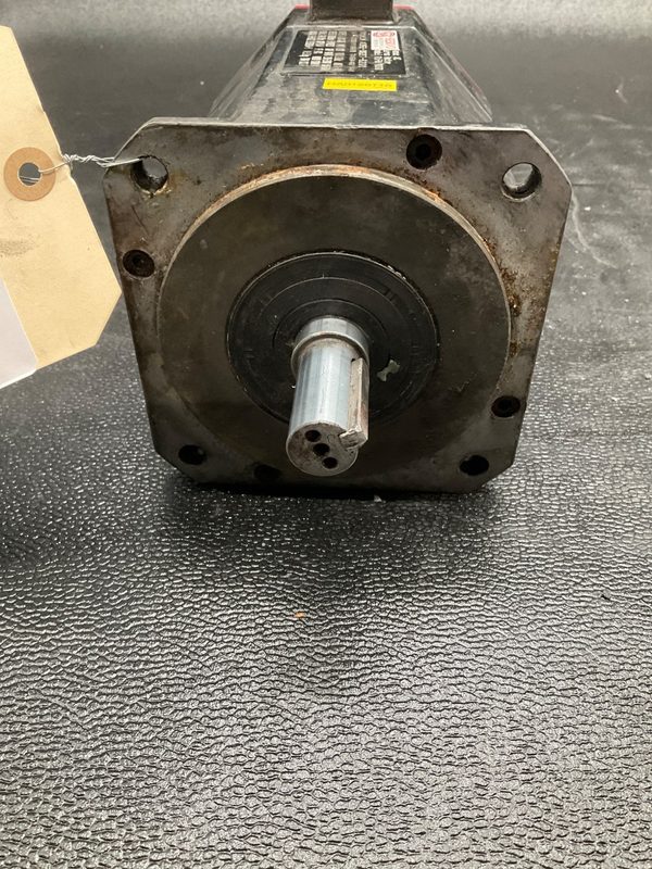 Серводвигатель FANUC A06B-0227-B200
