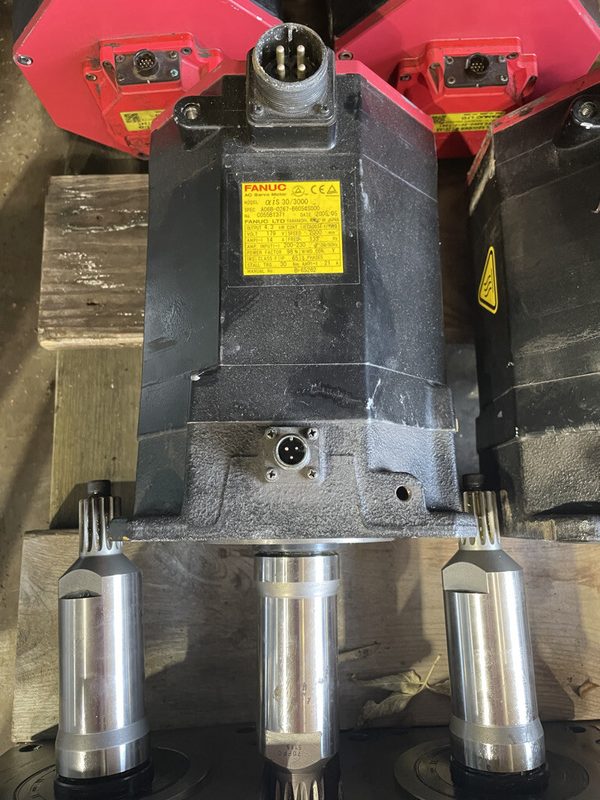 Серводвигатель FANUC A06B-0267-B605
