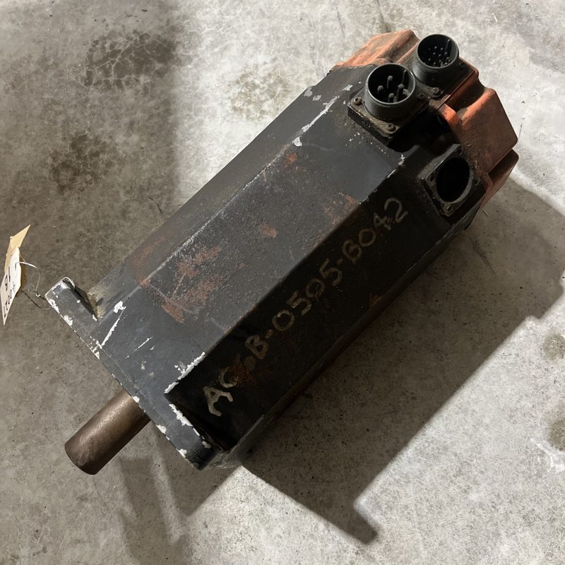Серводвигатель FANUC A06B-0505-B042