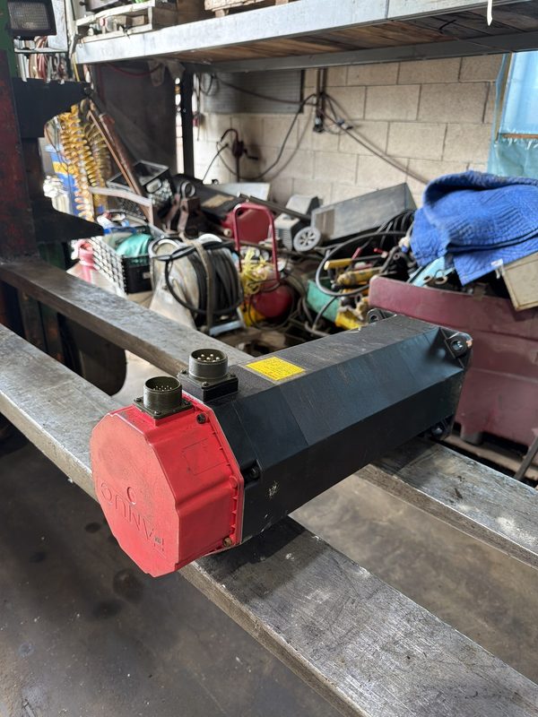 Серводвигатель FANUC A06B-0582-B531