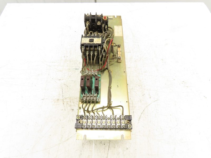 Сервоусилитель FANUC A06B-6045-H001/H002
