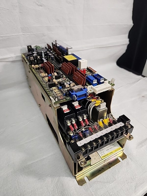 Сервоусилитель FANUC A06B-6050-H102